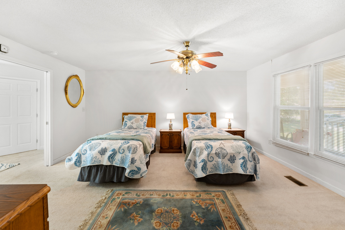 4th Bedroom 2 twins in lower level