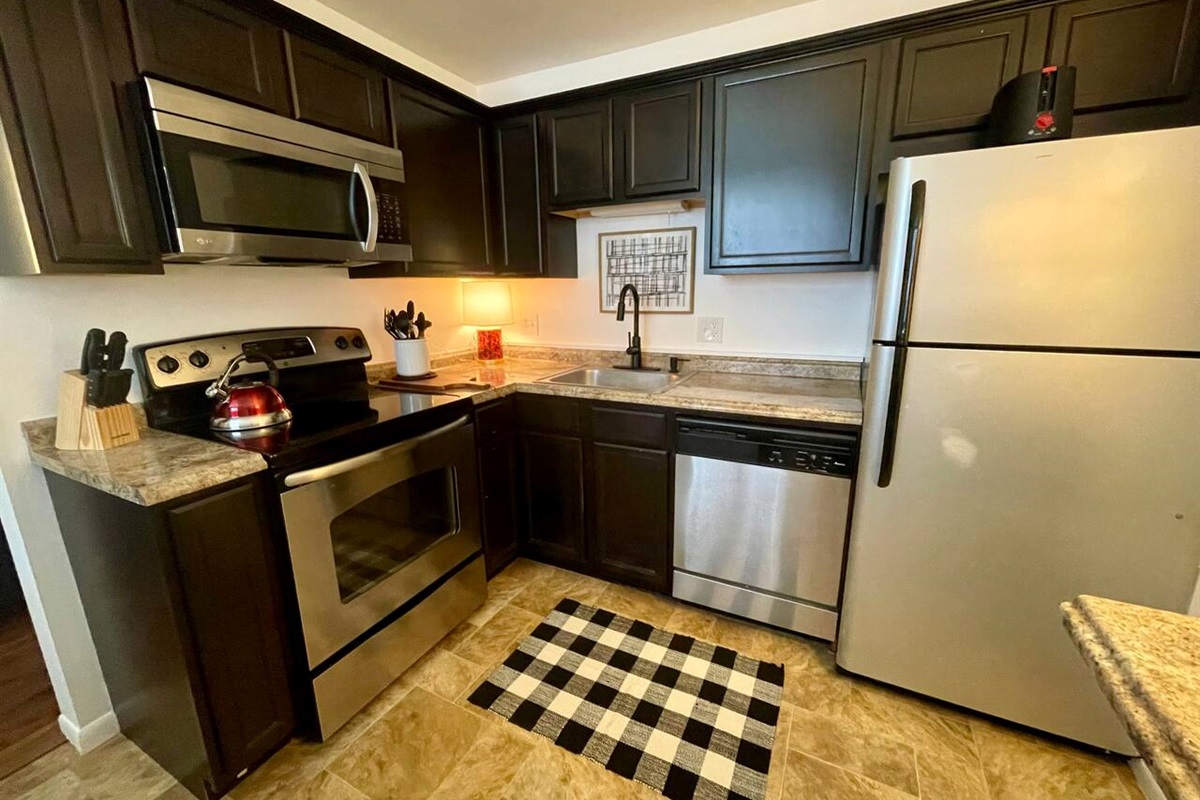 Fully equipped kitchen