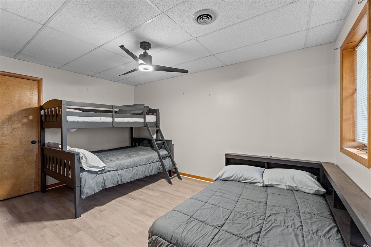 Bunk Bedroom 2: Perfect for families or friends, featuring comfy beds and bright natural light!
