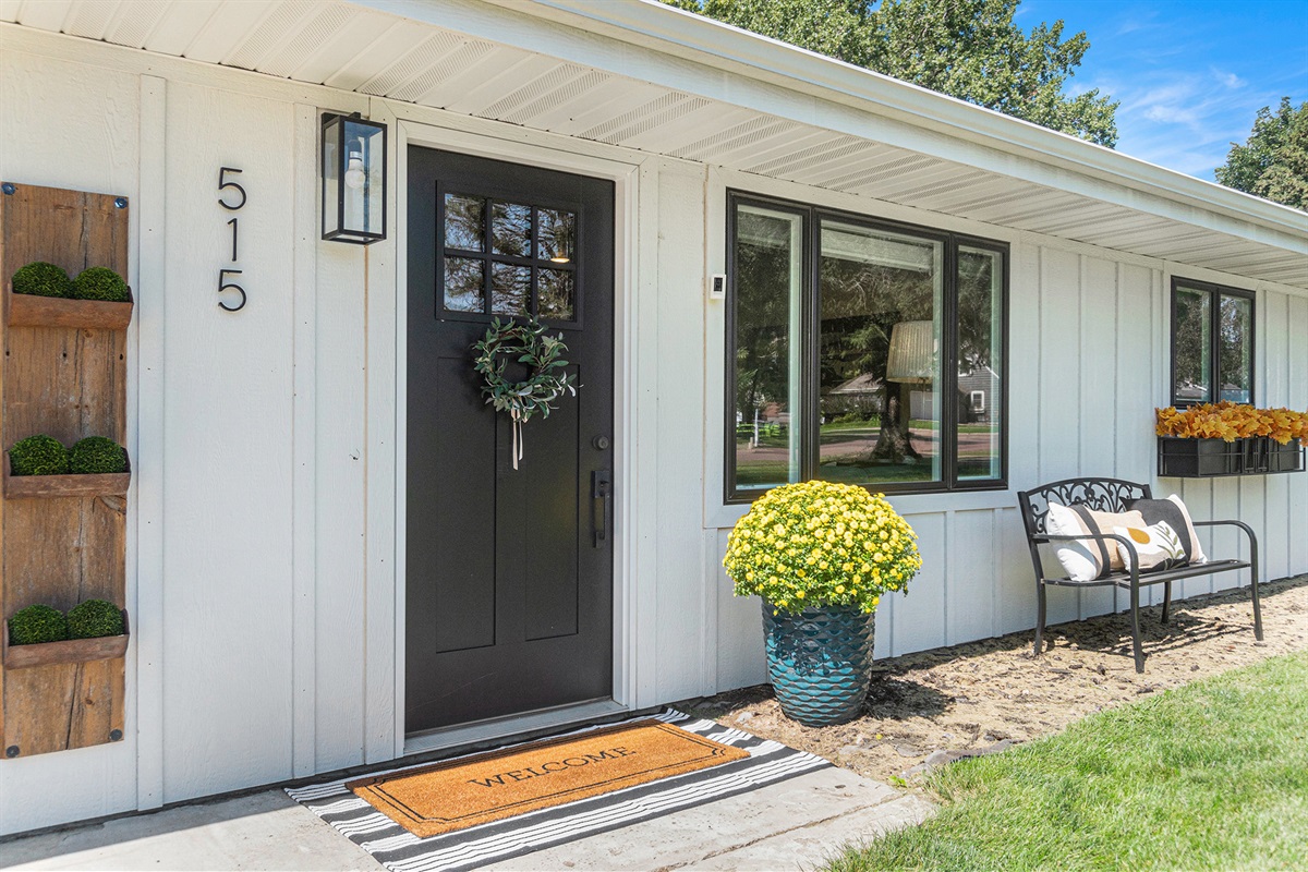 Small town charm | slab on grade | one level
