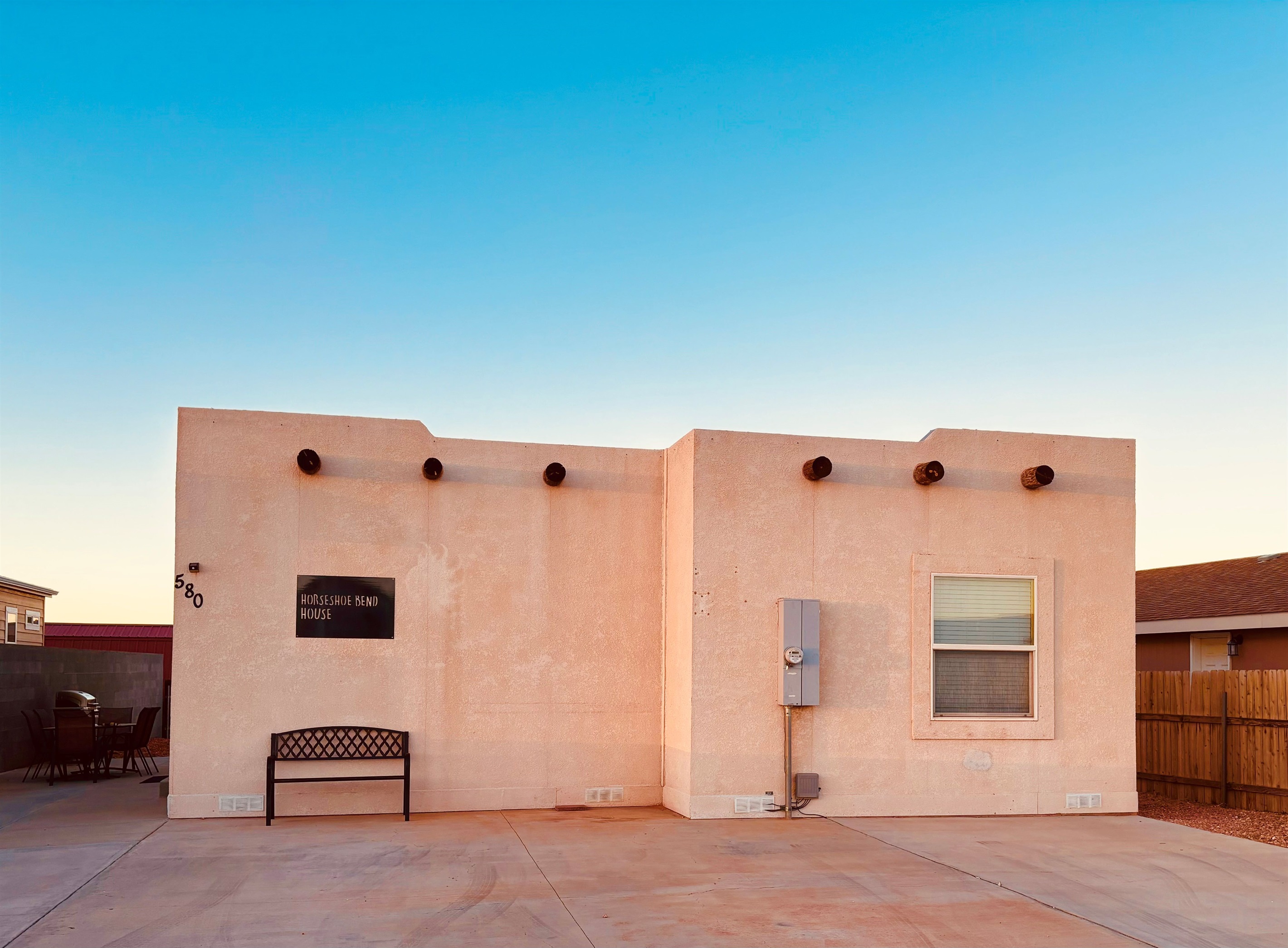 Horseshoe Bend House