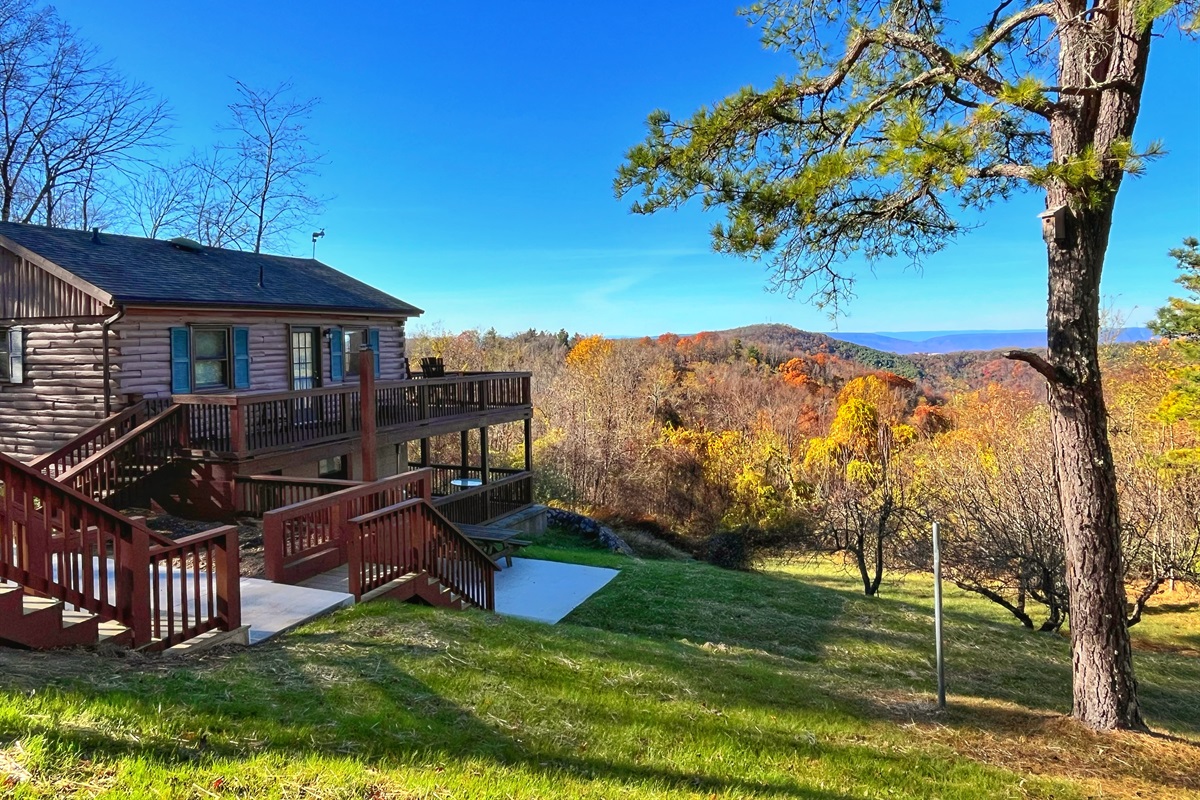 Complete seclusion with breathtaking views :)