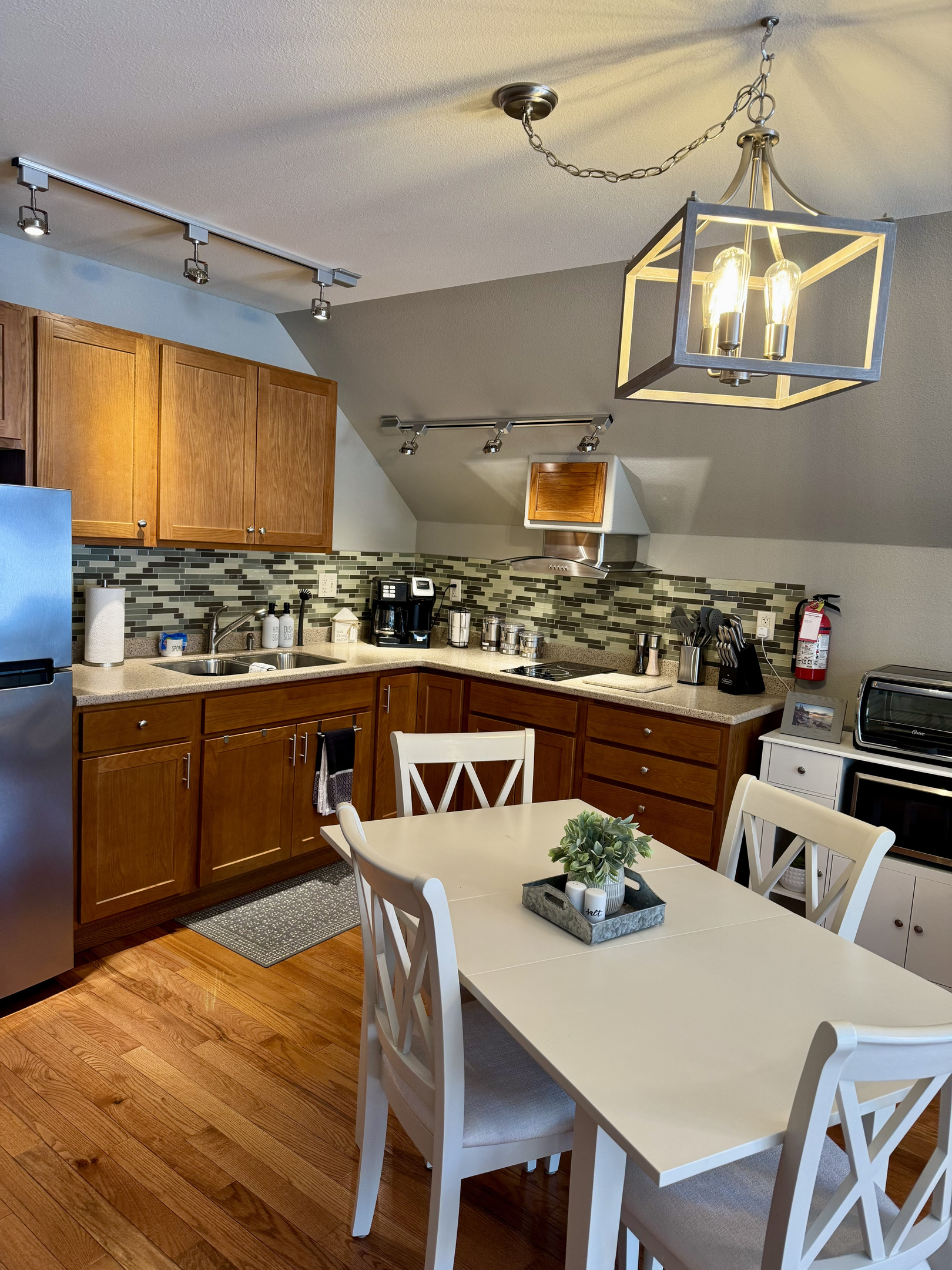 Kitchen, open concept high ceilings loft style kitchen living room 