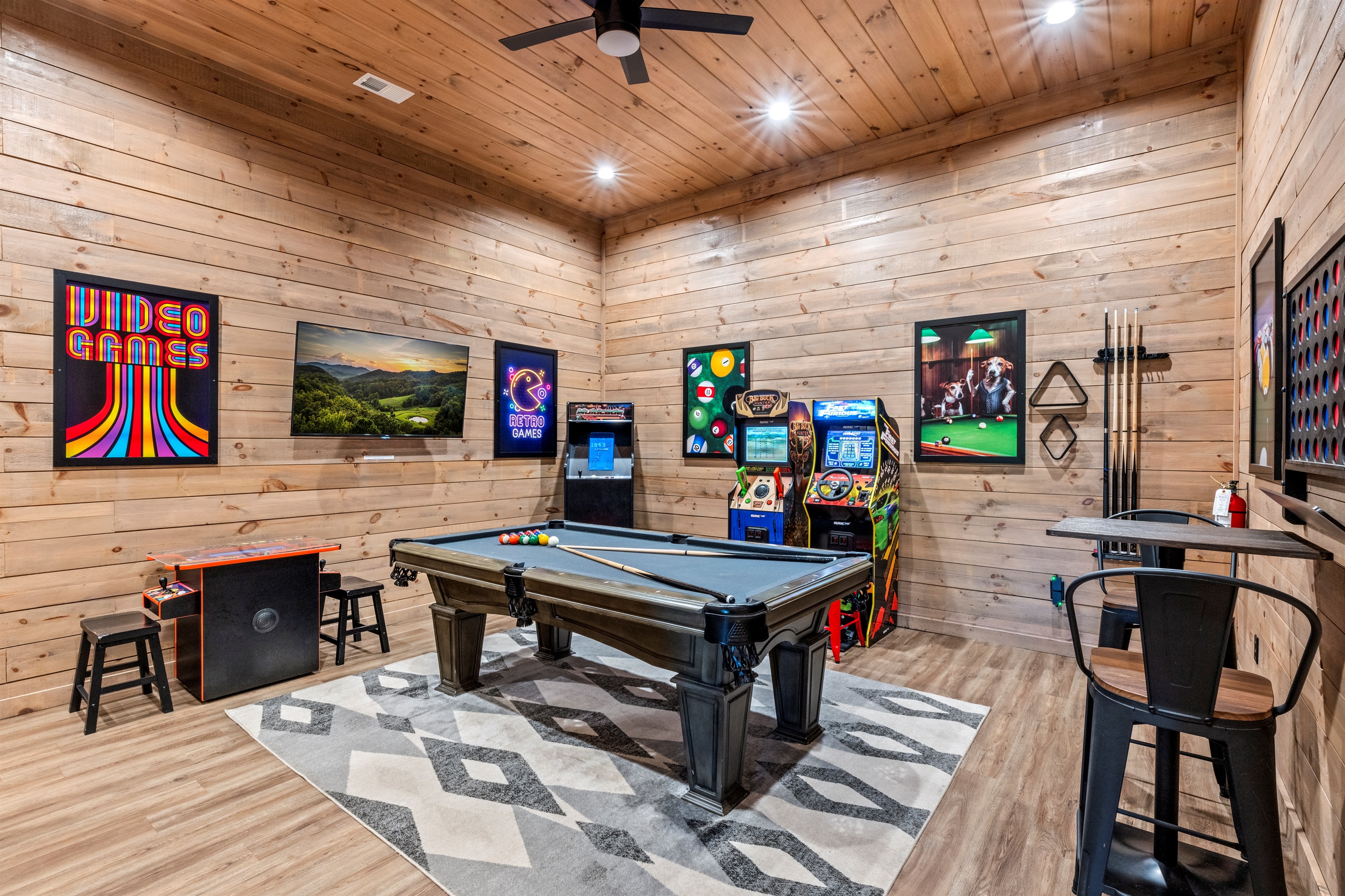 🎱 Pool, Pac-Man, and PS5? Yes, yes, and yes. This game room has something for everyone—even grown-up kids.