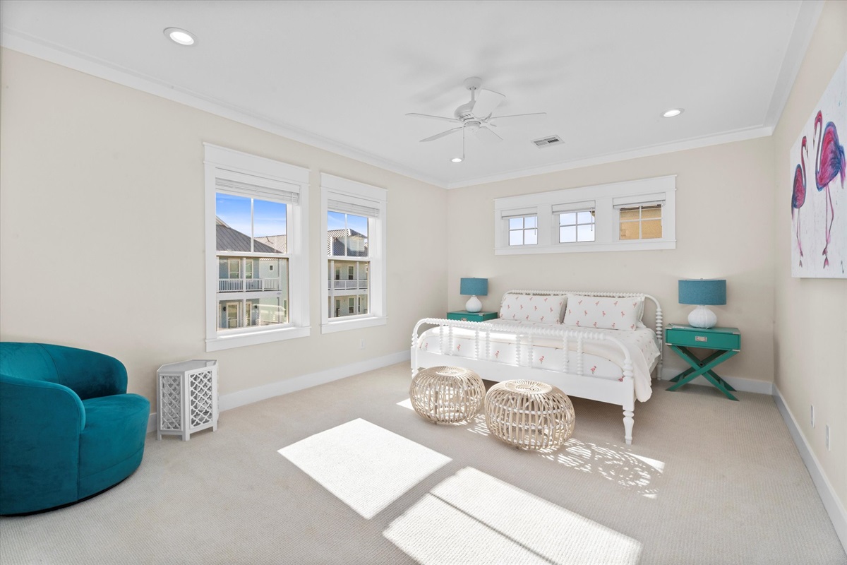 22bb442aef6f4032869dbeb3076ebf23 Large | Beachhouse | Texas | TX | Vacation Homes | Galveston | Crystal Beach | Kokomo | Breezy Days | Beachfront Elegance | Sunrise Serenity | Southern Sands Property Management, LLC