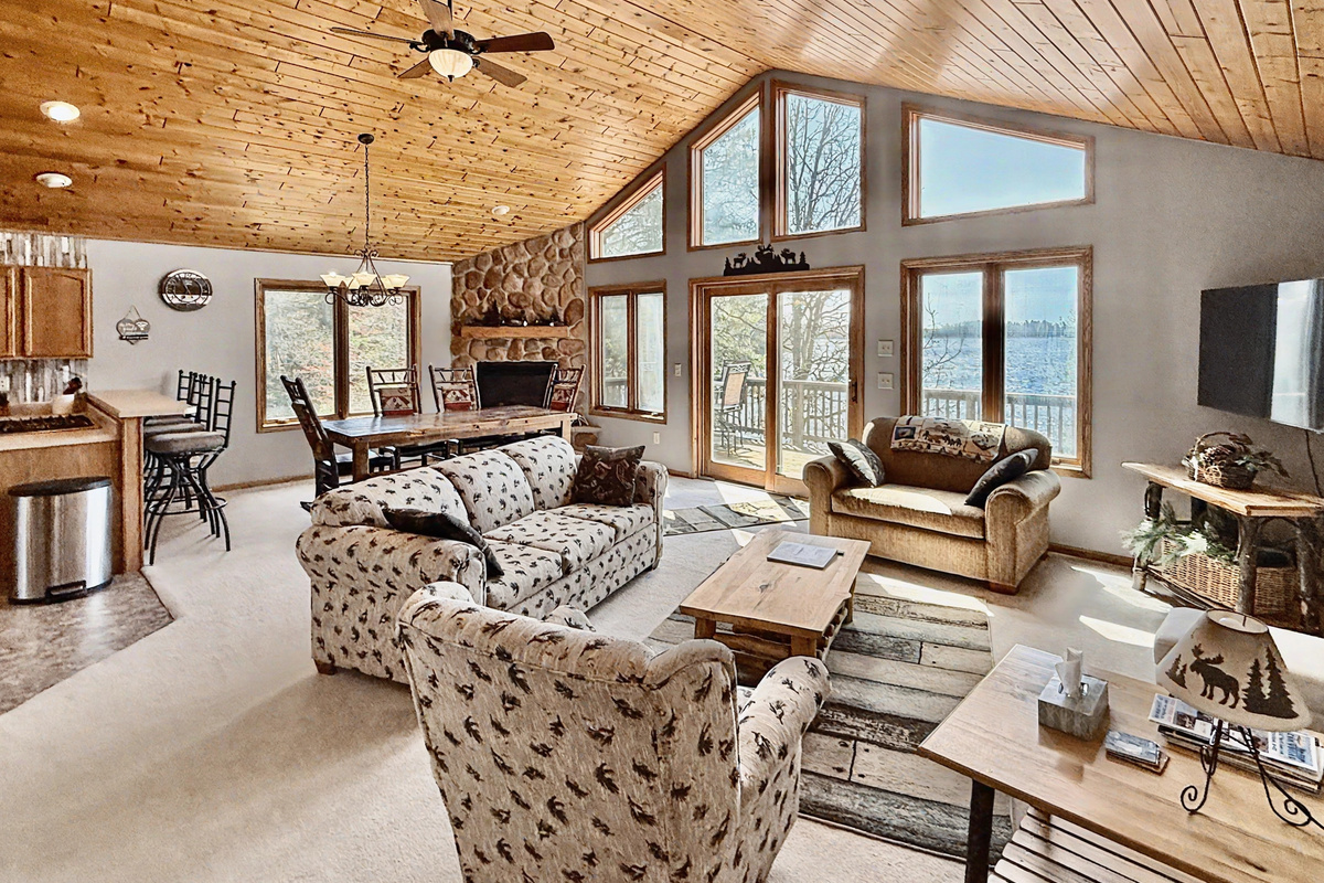 Living Room - Great Room & Dining Area