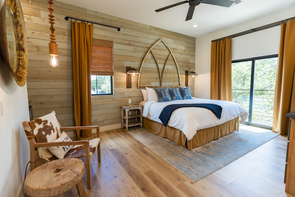 Bedroom