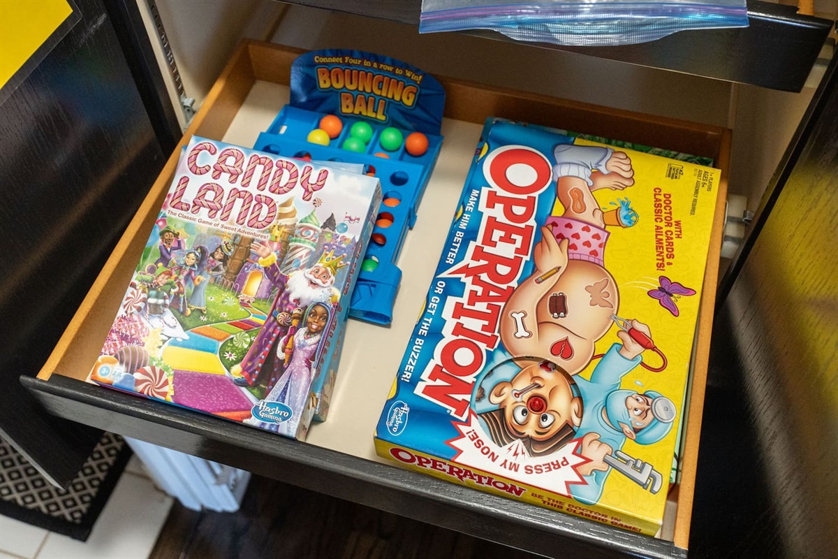 Enjoy kid-friendly favorites like Candy Land, Operation, and Bouncing Ball for hours of laughter and entertainment.