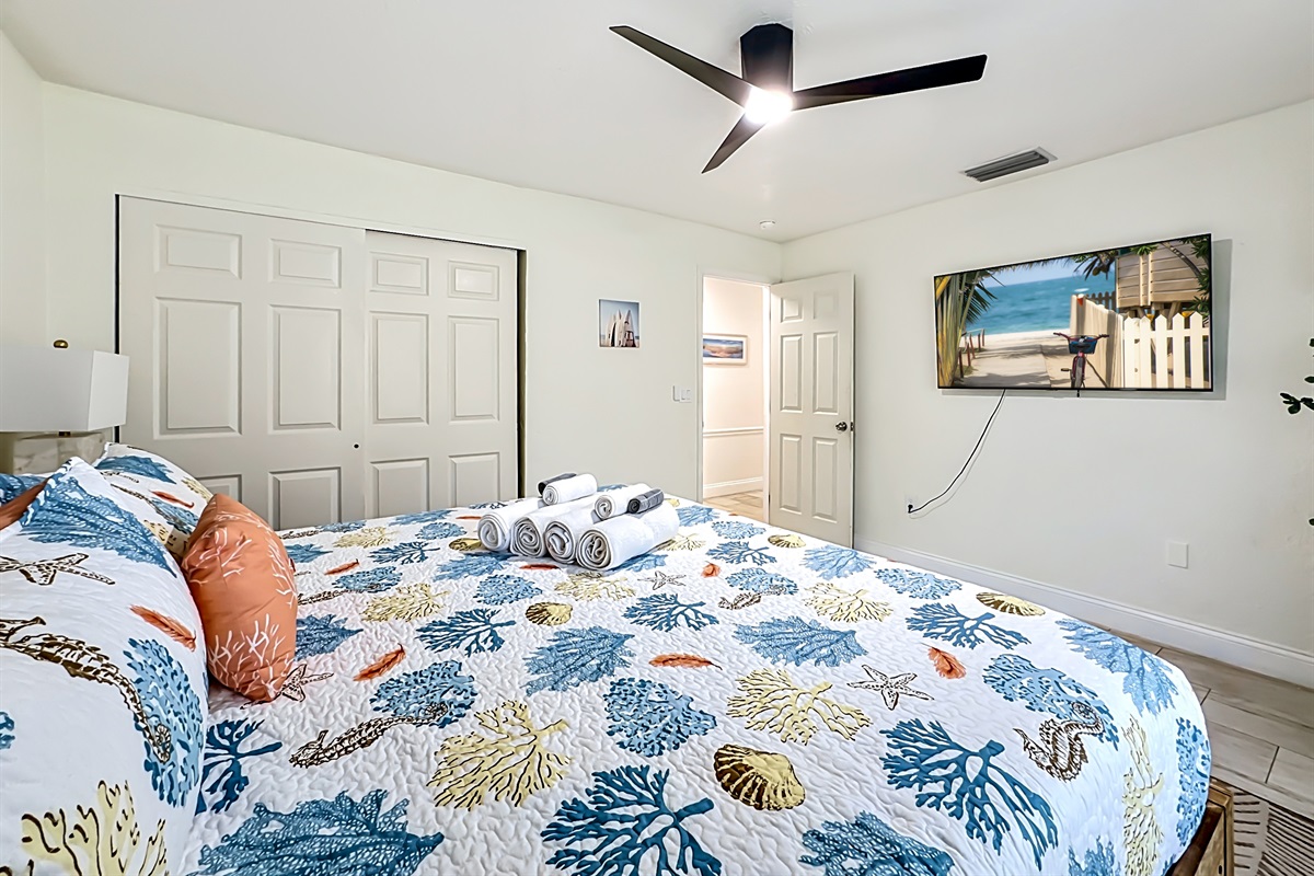 Enjoy a restful retreat, in a soft King-sized bed, designed for maximum relaxation.