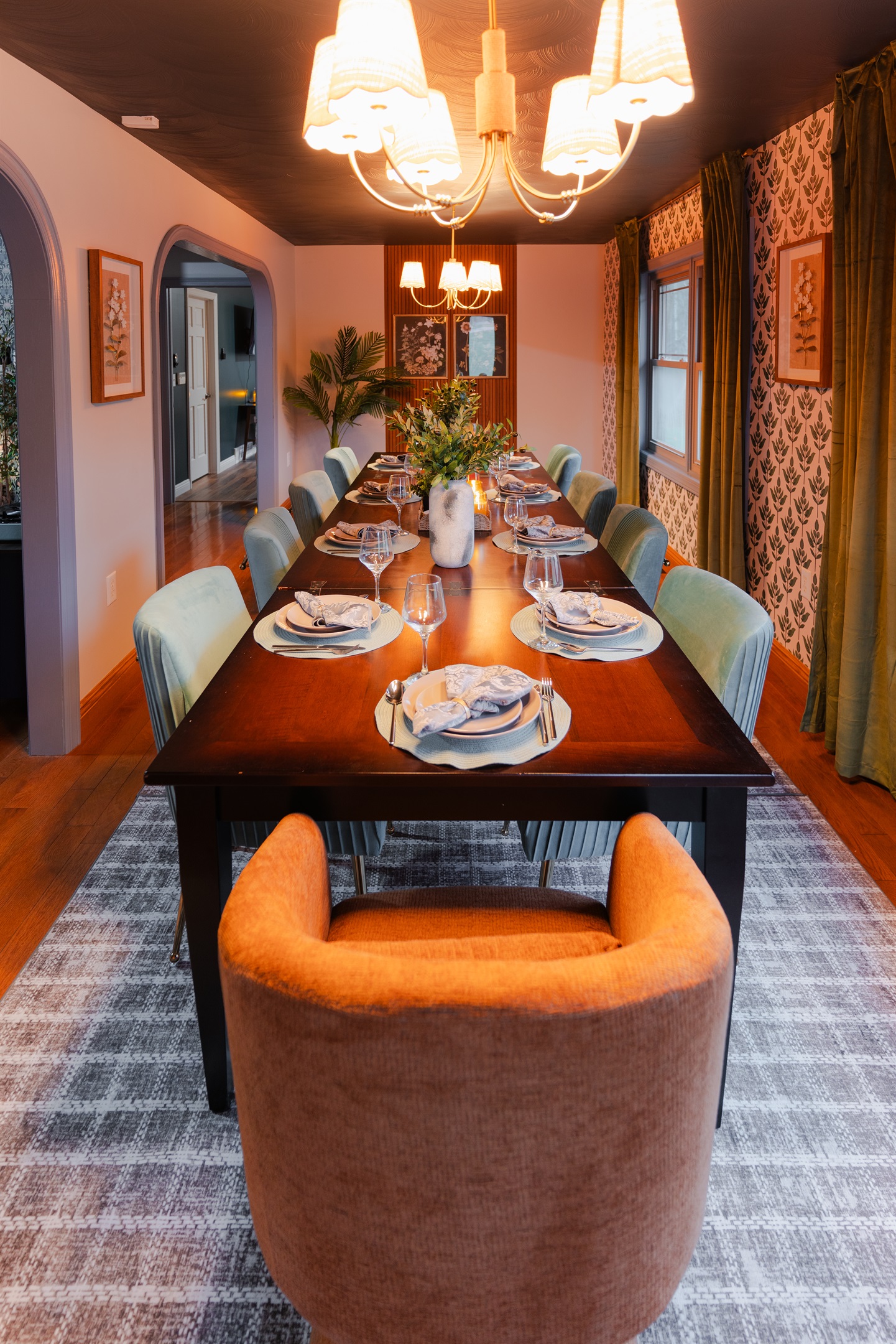 Enjoy meals together in this cozy dining area with comfortable seating and plenty of room to spread out.