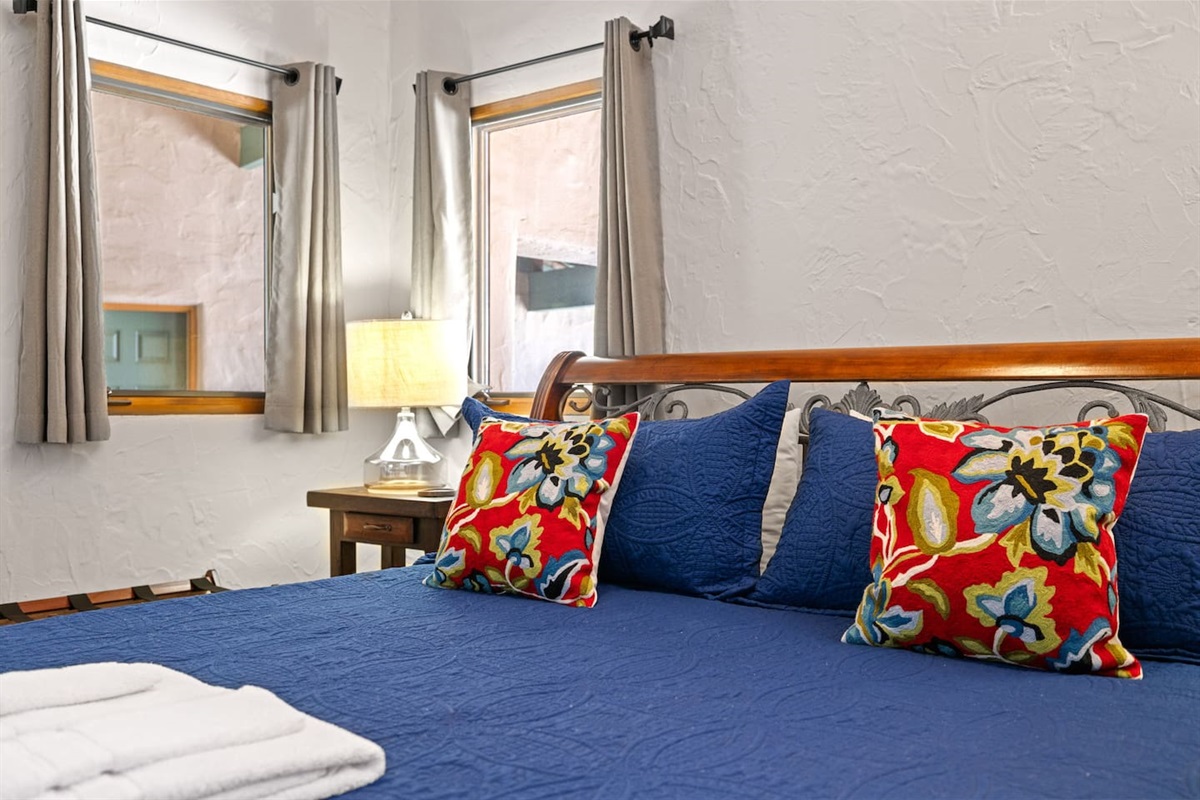 Guest bedroom Cal king bed