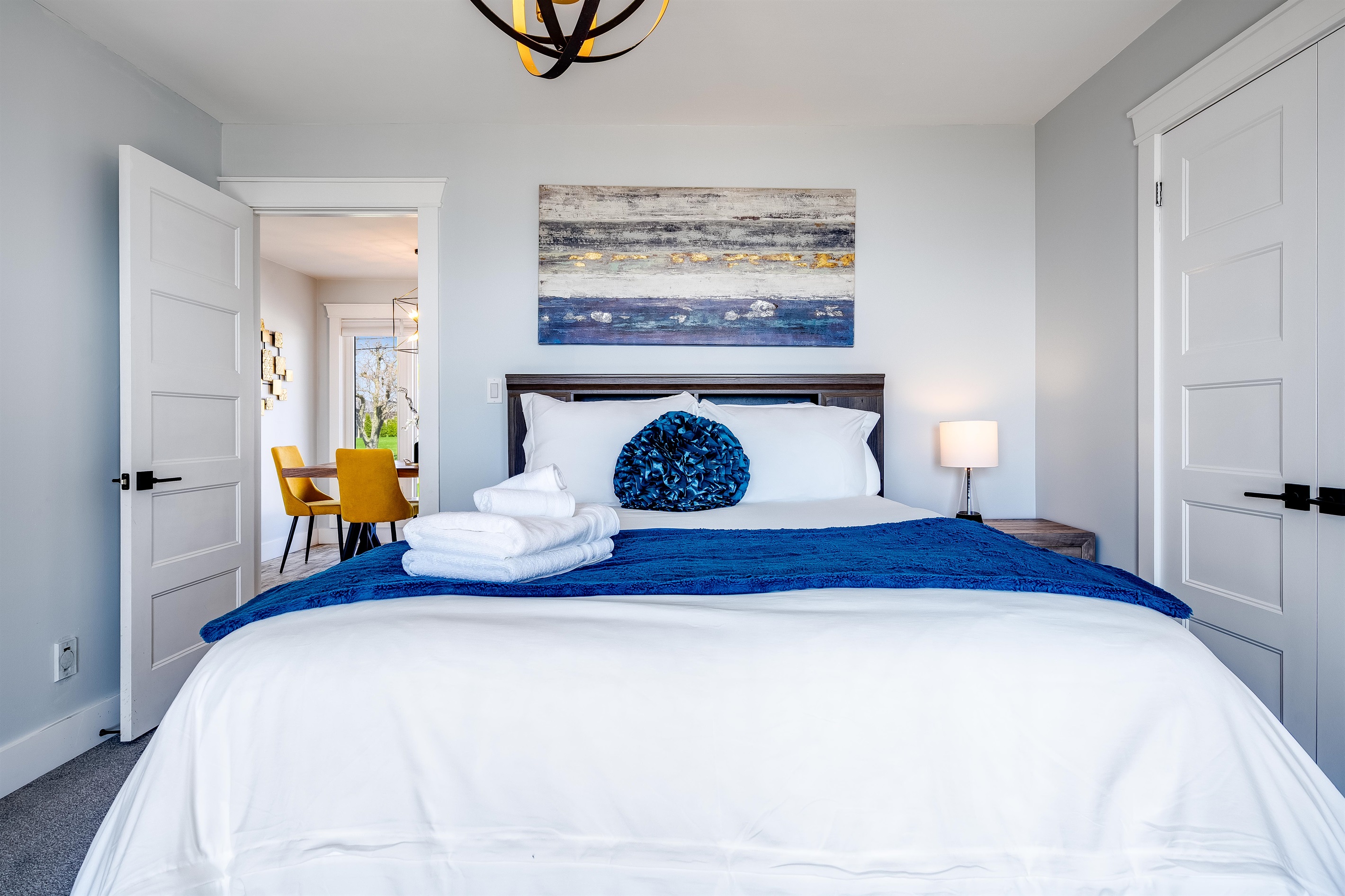 A soft palette and soft lighting for deep rest