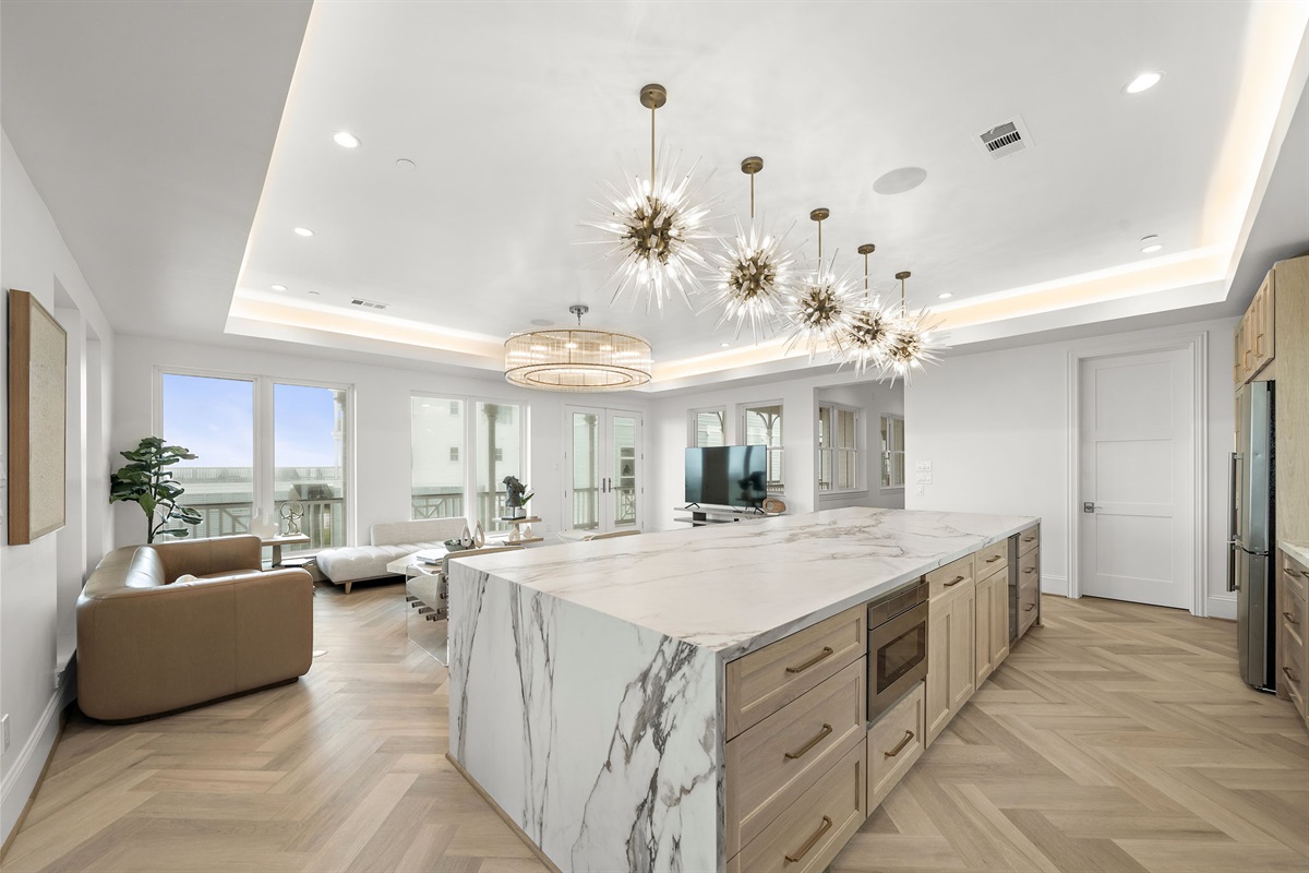 233282dbab7843be8711c1baf2227de2 Large | Beachhouse | Texas | TX | Vacation Homes | Galveston | Crystal Beach | Kokomo | Breezy Days | Beachfront Elegance | Sunrise Serenity | Southern Sands Property Management, LLC