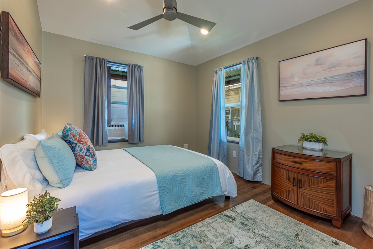Guest Bedroom with Queen Bed