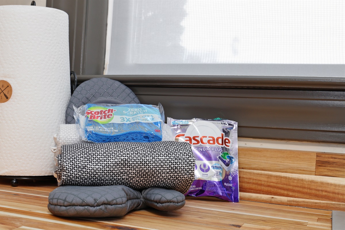 Kitchen cleaning supplies to get you started