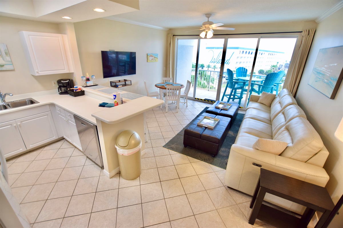 Destin West Gulfside #507 - Living Room