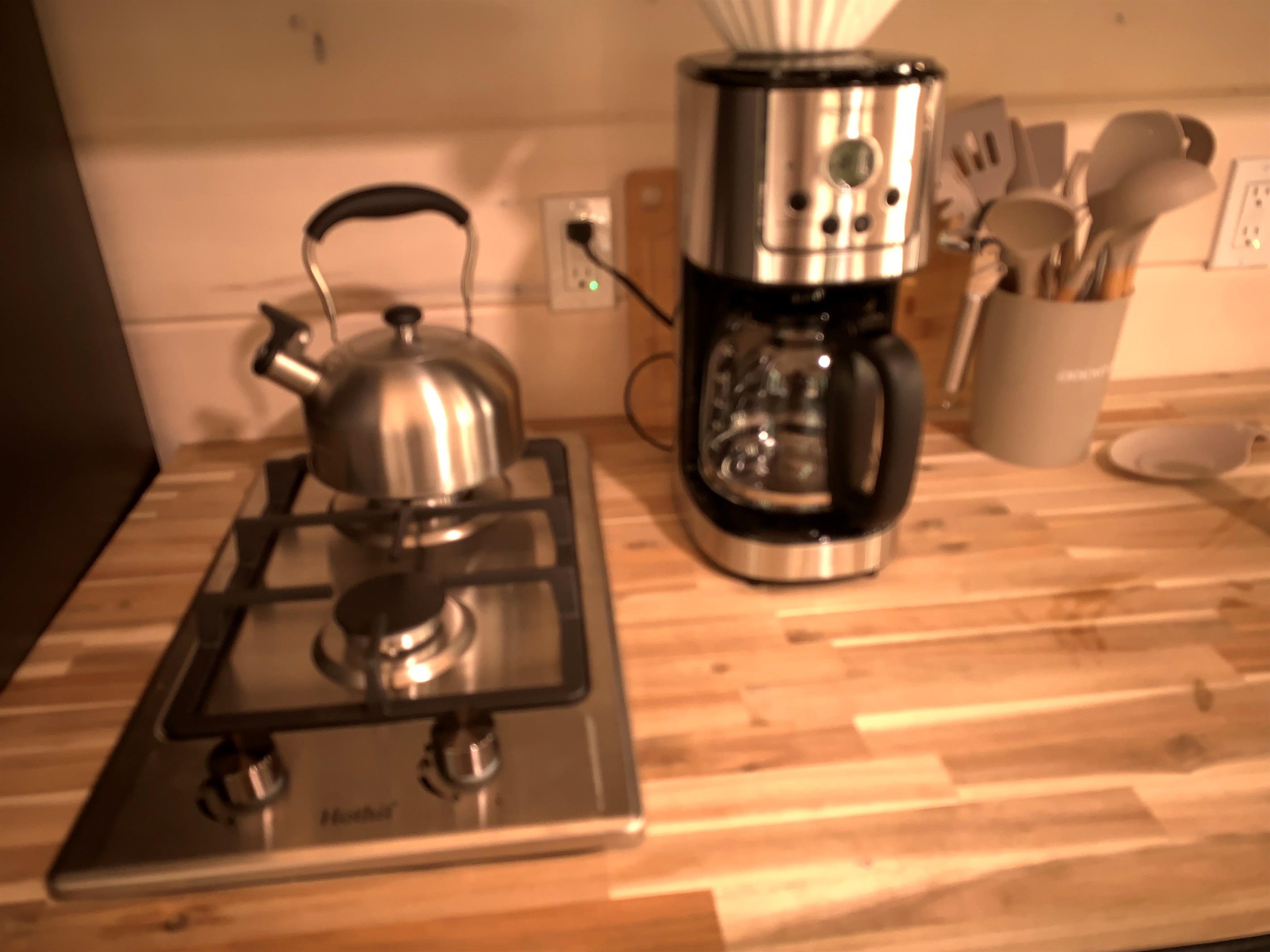 Propane cooktop and coffee maker