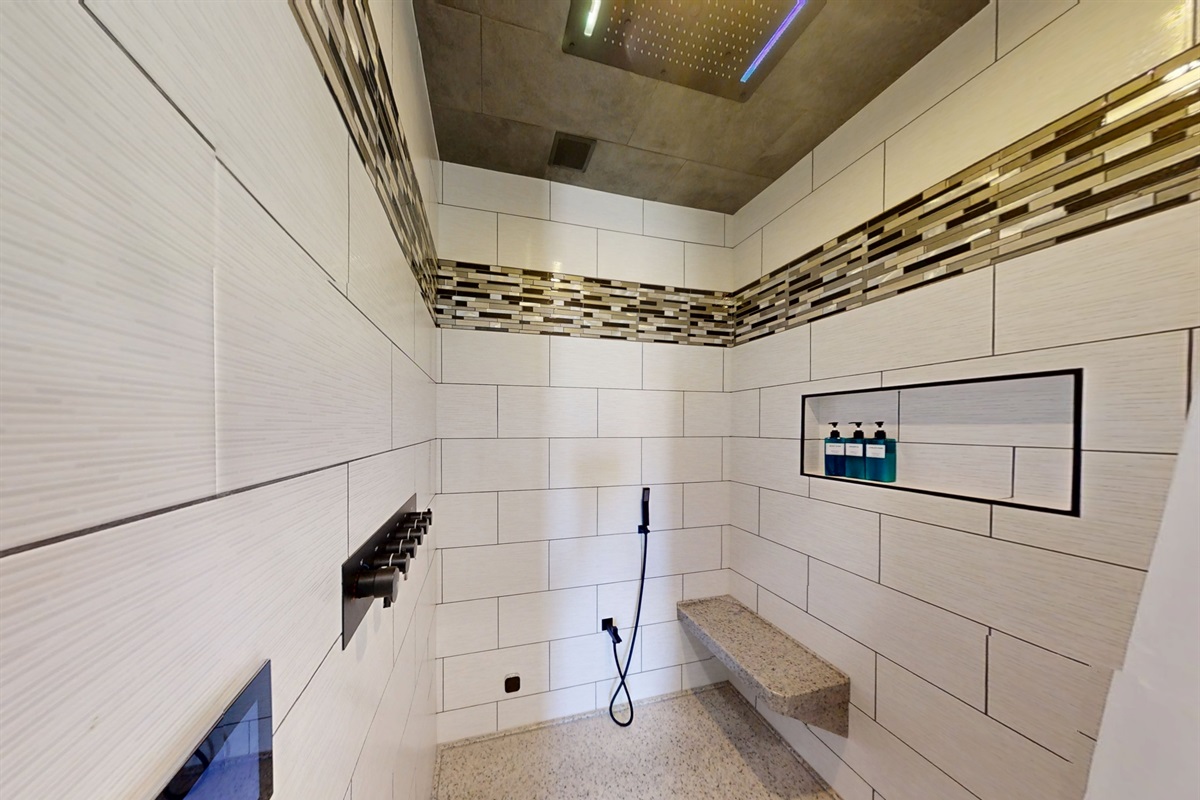 Dual shower head in the Master Bathroom 
