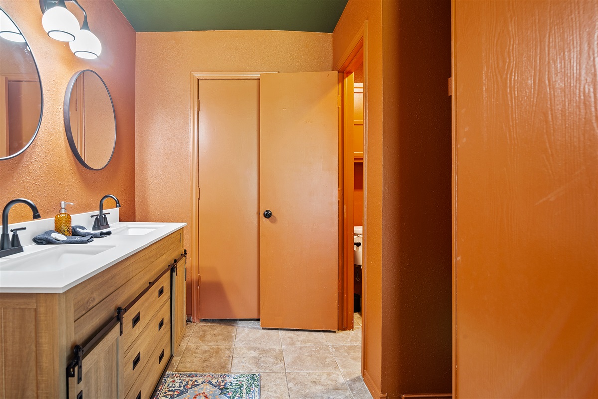 Bathroom 2