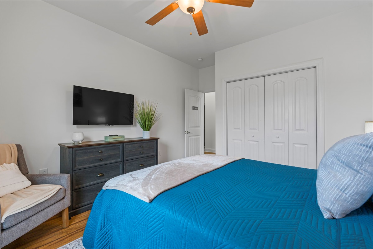 The TPC Sawgrass Room - downstairs Queen Bedroom.