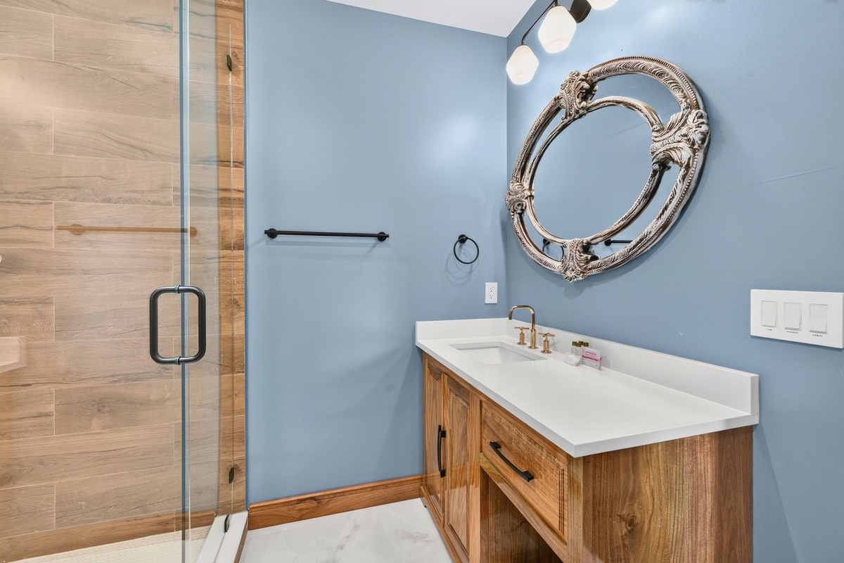 1st Floor Bathroom 3, King Suite | Rosewood Retreat | 2605 Palm Blvd, Isle of Palms, SC | IOP Escapes