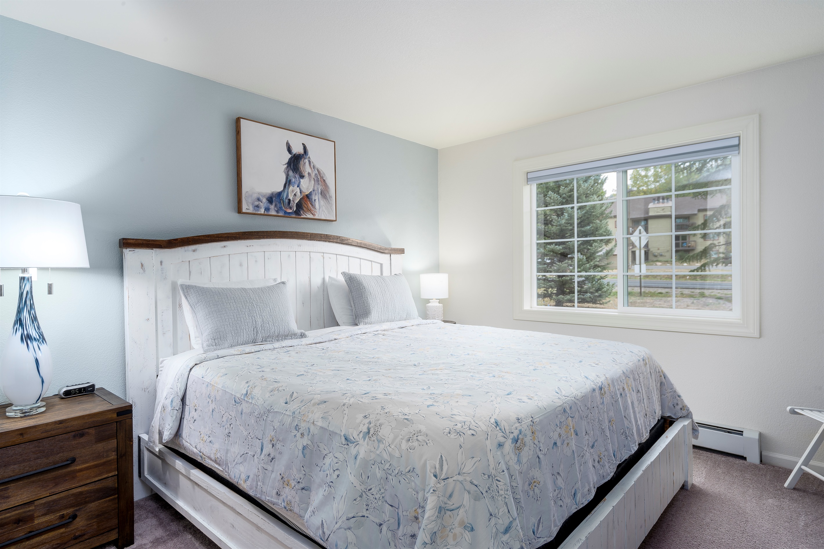 Ensuite Bedroom 1 | King size Bed