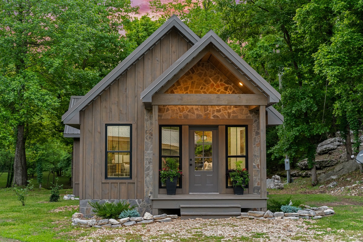 Creeks Edge Luxury Cabin