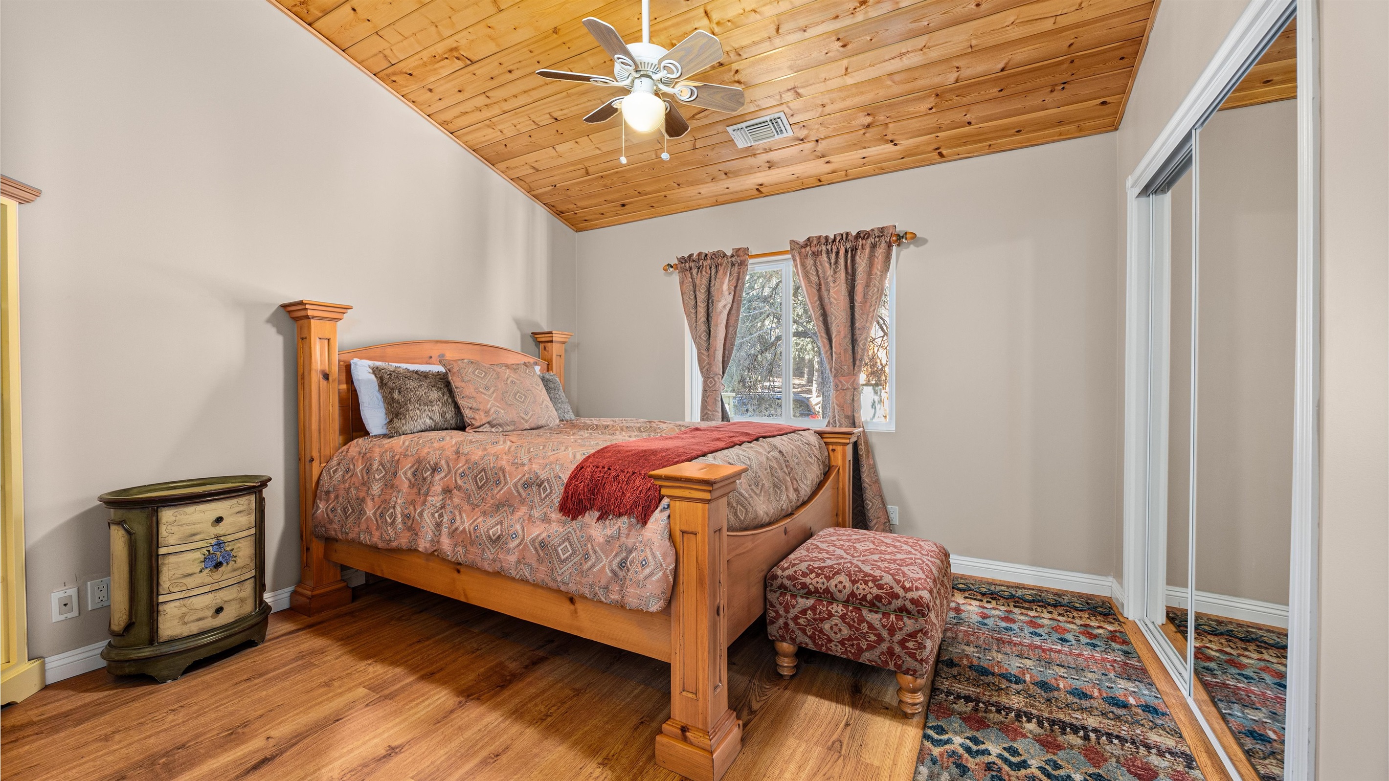 DENALI - 2nd Floor Bedroom