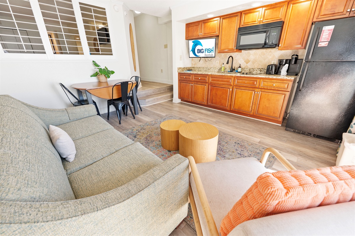 Amazing Living Room with Stunning Views🌊☀️