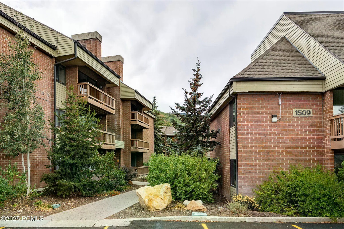 Where the residences meet nature in Park City.