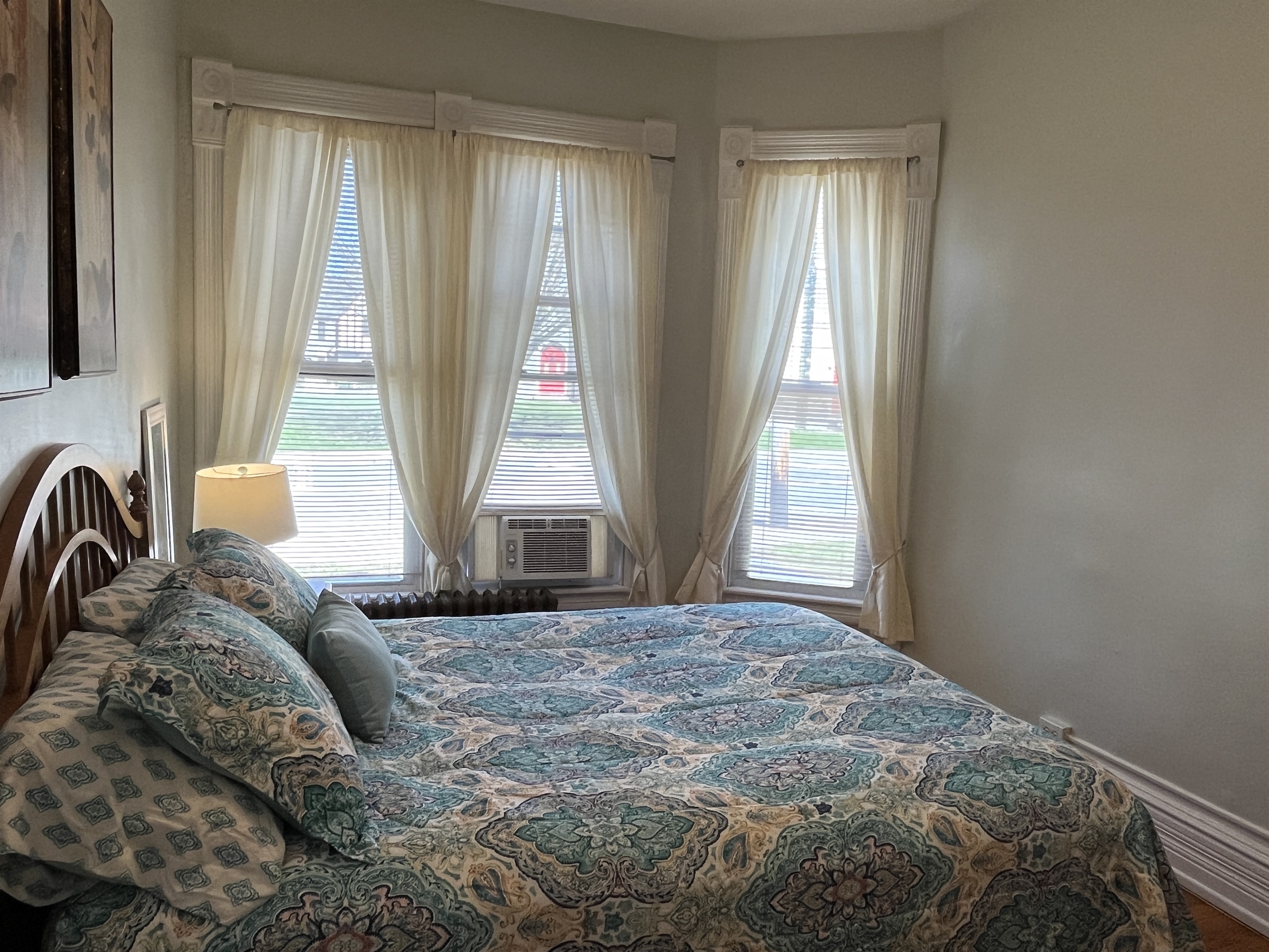Queen bedroom #1