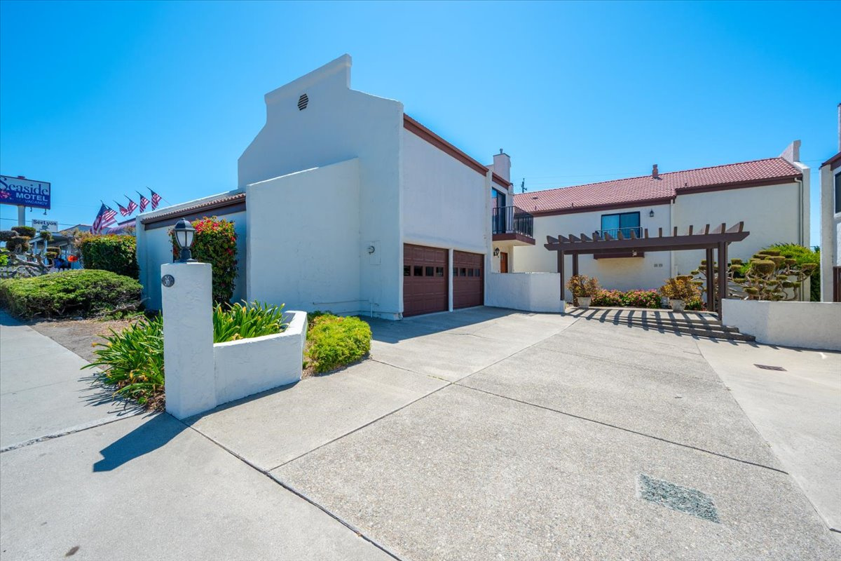 Shared driveway