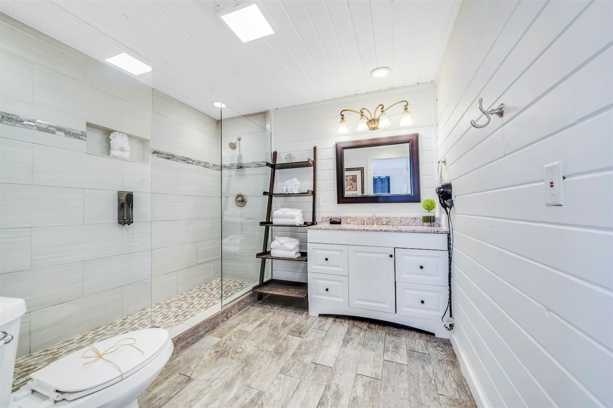 Catching Rays | Photo 34