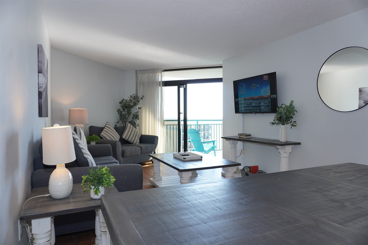 Ocean views and natural light for the most inviting atmosphere