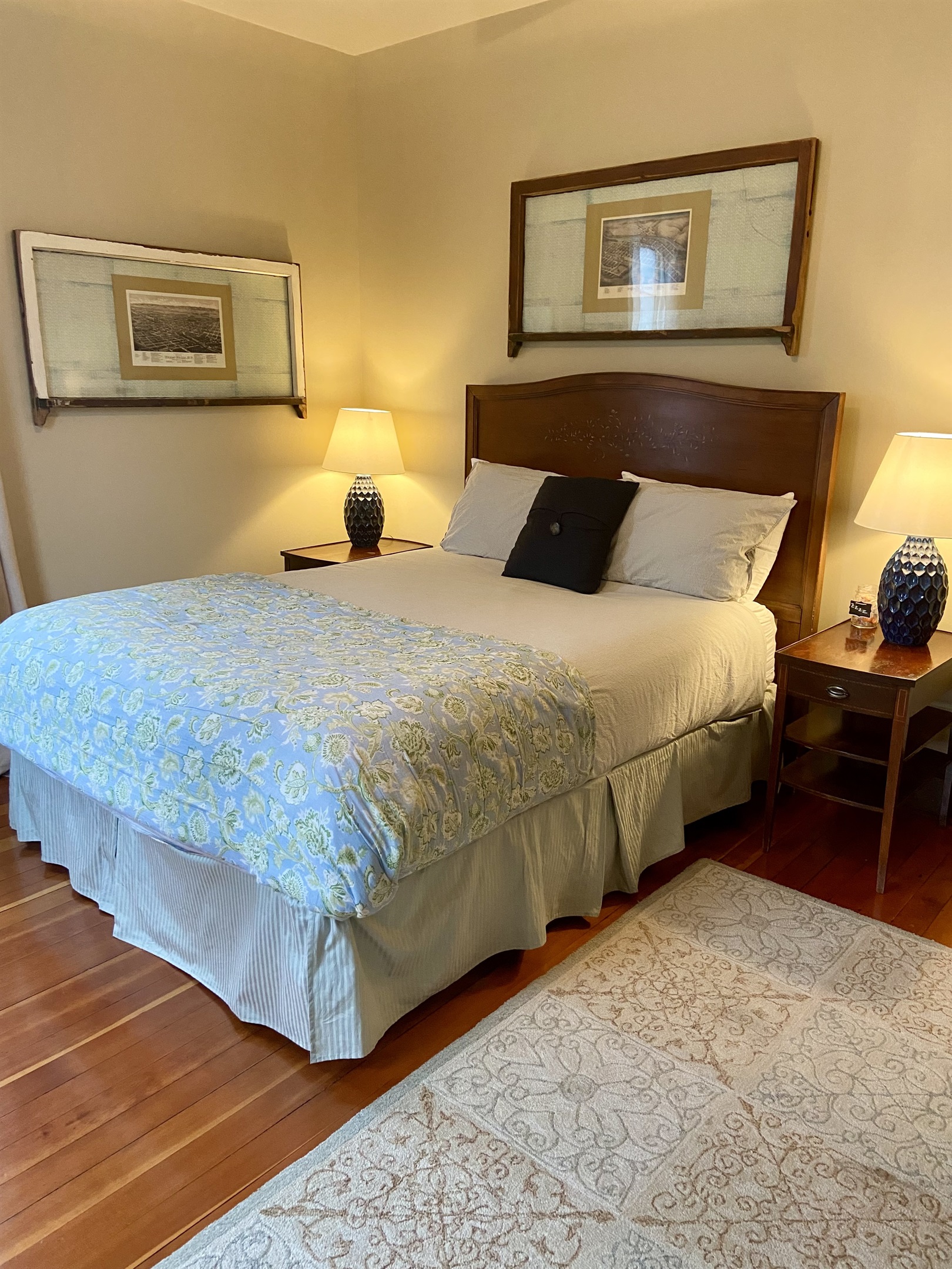 2nd Floor, Queen Bed