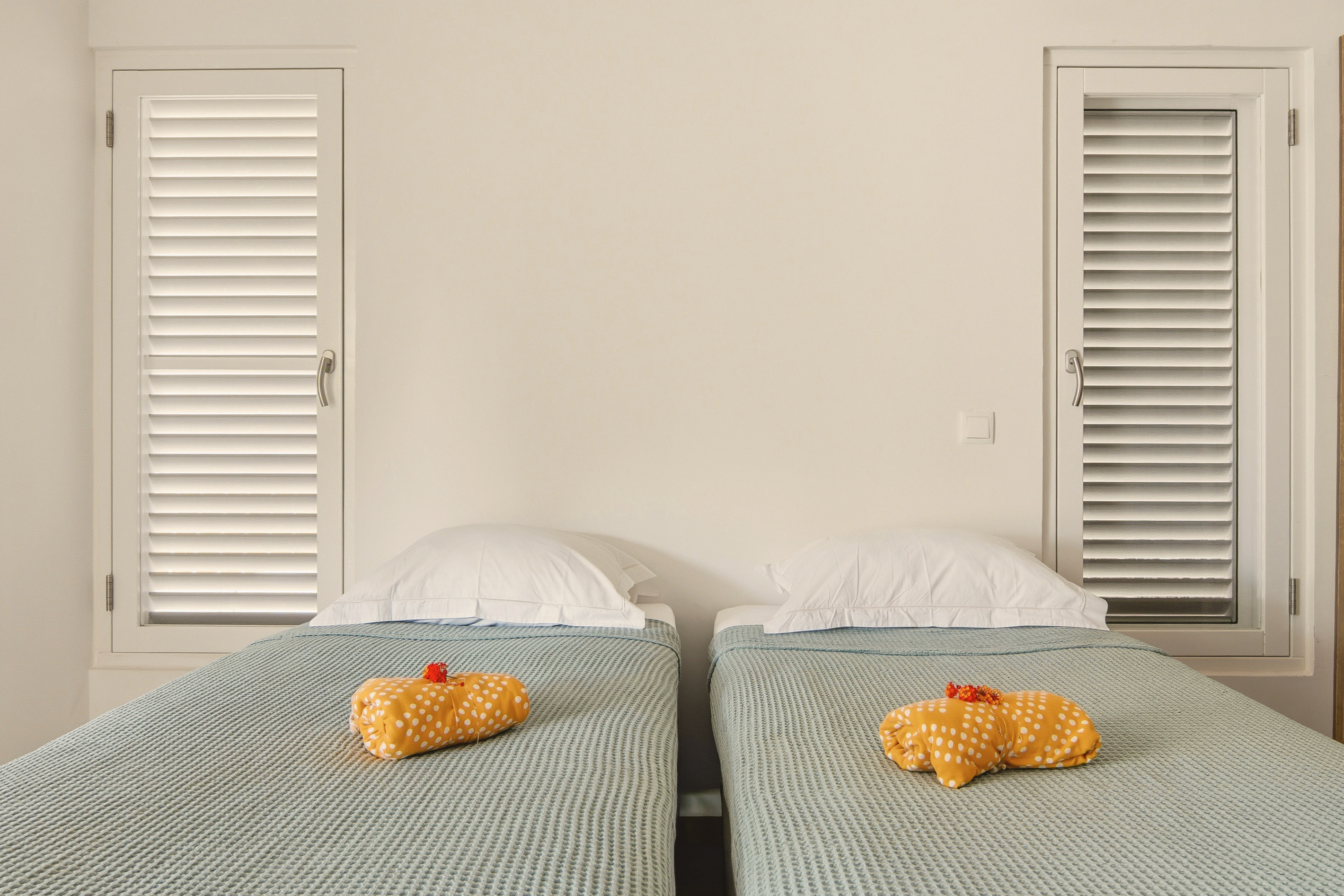 Villa Blenchi – Twin bedroom