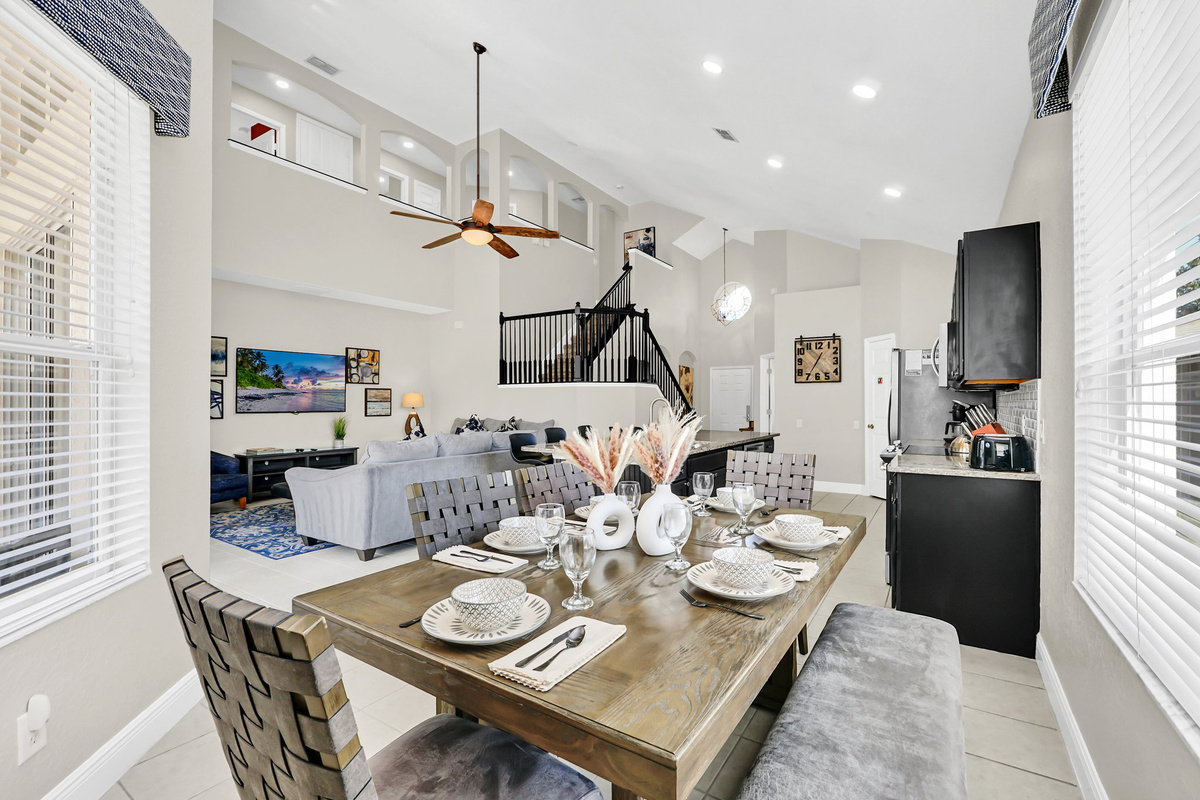 Open Floor Plan - Dining Area-Living Room-Kitchen