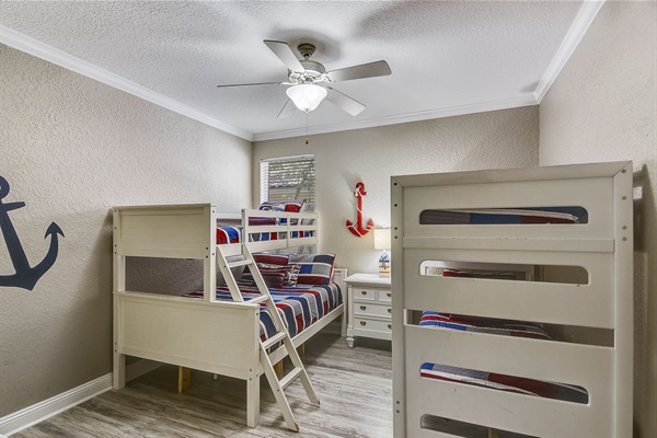 2nd floor bunk room sleeps 5