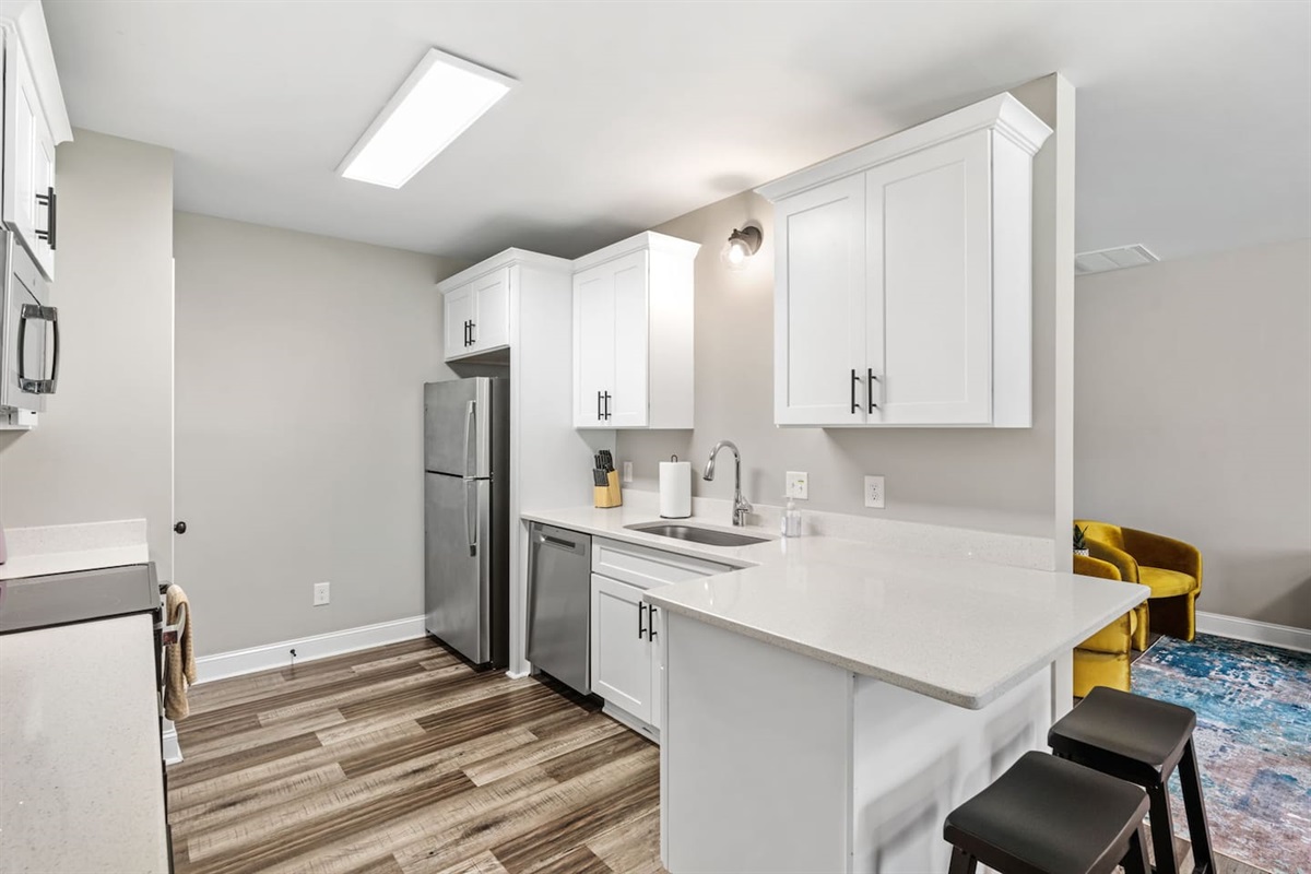 Right unit - Kitchen