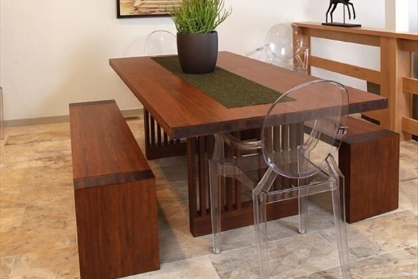 Dining room has view to the lake while the bamboo wood dining table seats 10