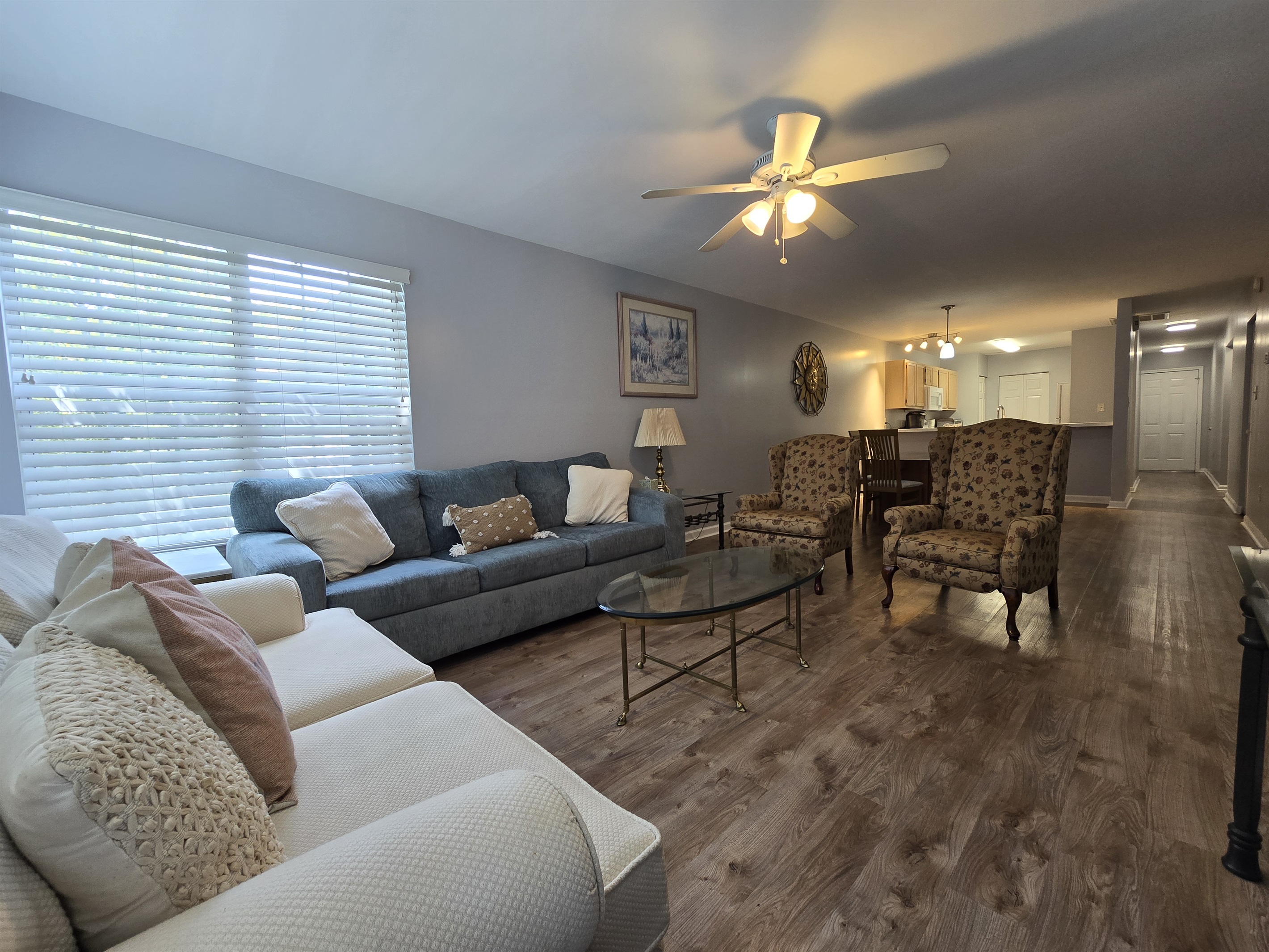 Comfortable seating + Full sized sleeper