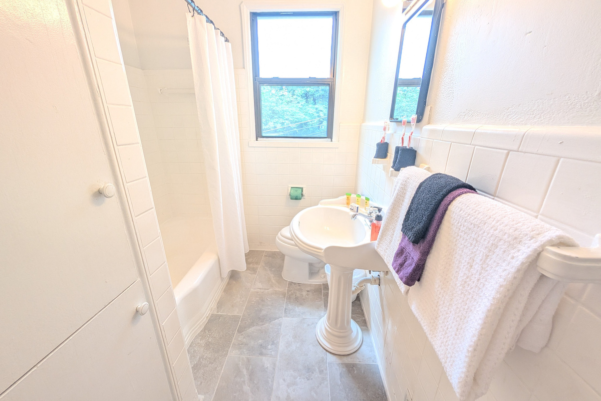 Full bathroom