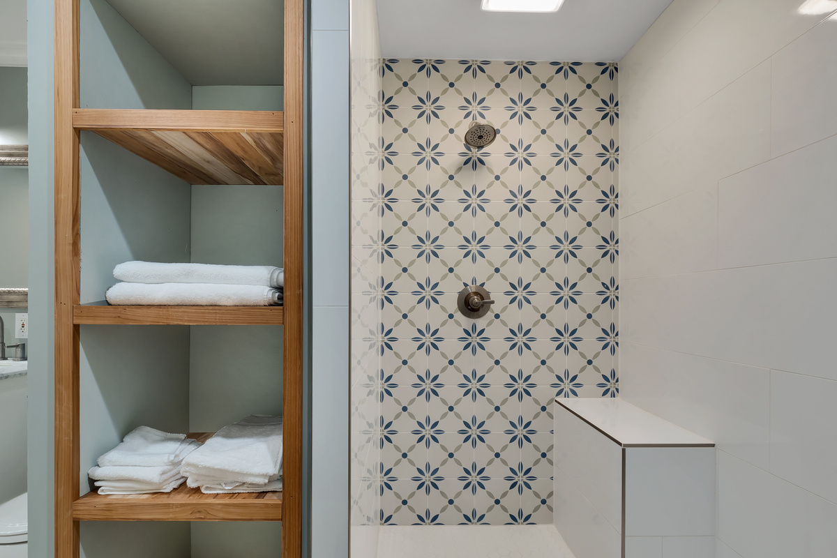 Master bathroom, double vanity, walk-in shower, bluetooth music connection