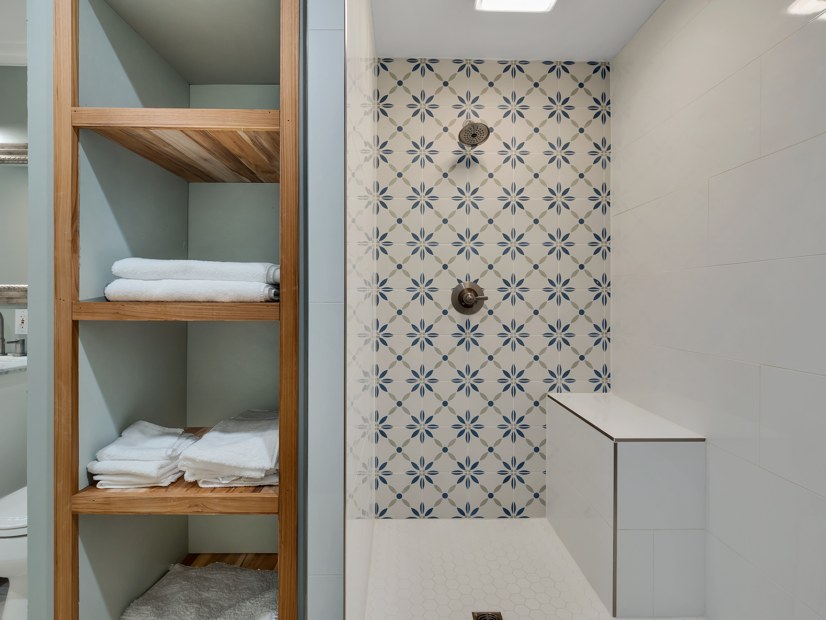 Master bathroom, double vanity, walk-in shower, bluetooth music connection