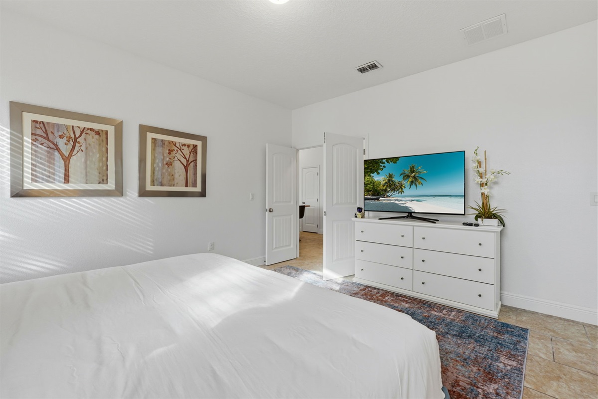 king bedroom first floor