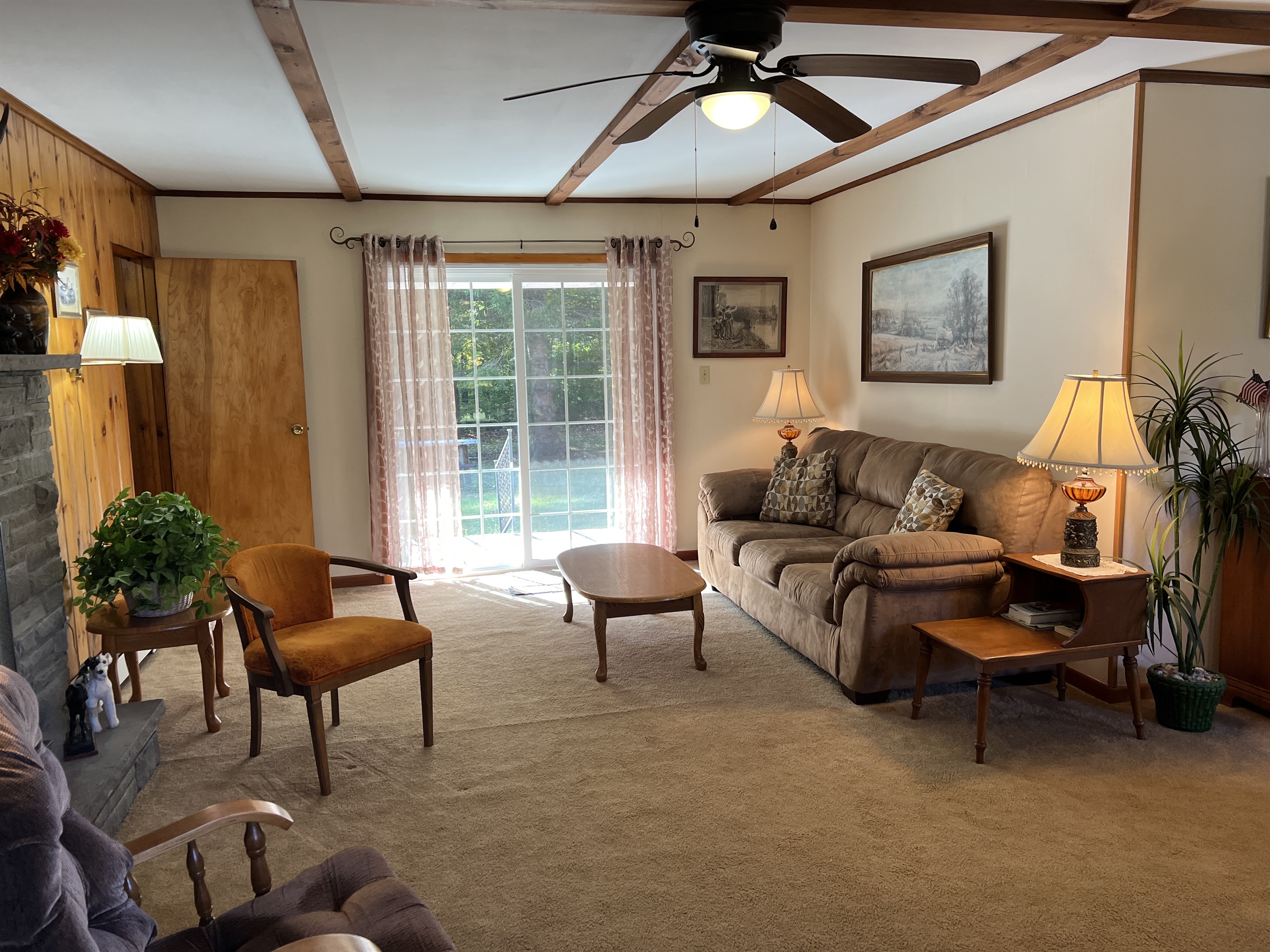 Living room with sliding door to back yard