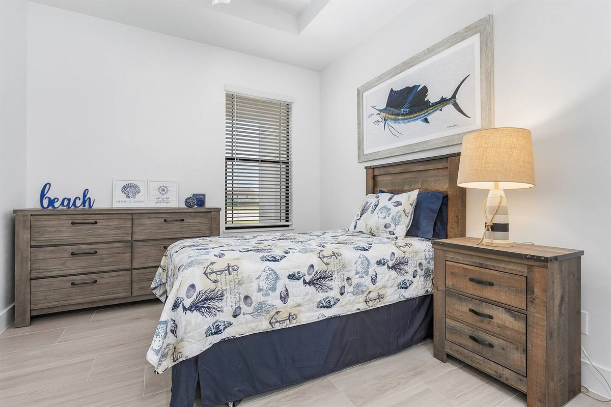 Charming 4th Guest bedroom featuring a single bed, perfect for a cozy and private retreat!