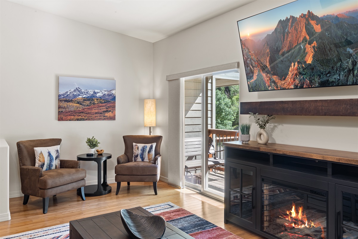 Upper level open concept living and dining