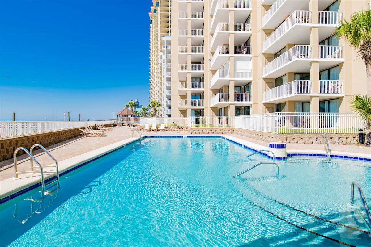 Relax in the lounge chairs by the pool to enjoy full sun!