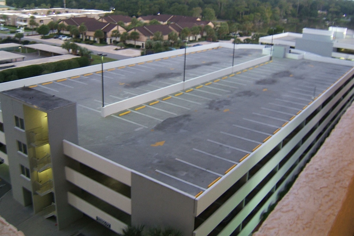 Large Parking Deck with Ample Close Parking